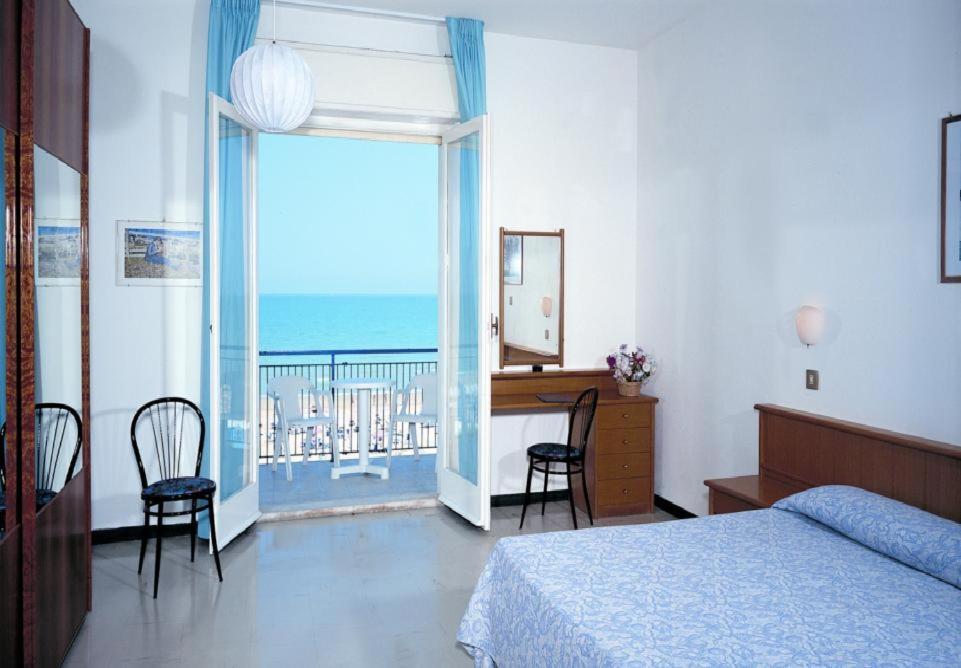 Grand Hotel Excelsior Senigallia Exterior foto