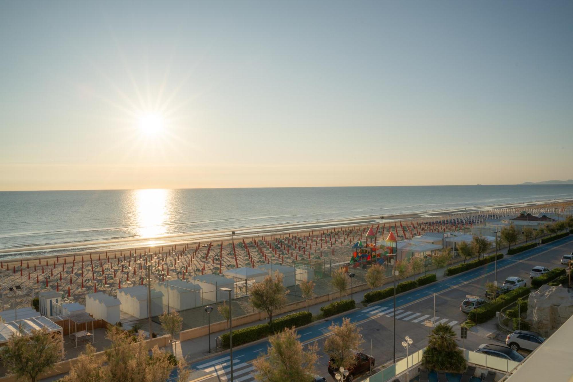 Grand Hotel Excelsior Senigallia Exterior foto